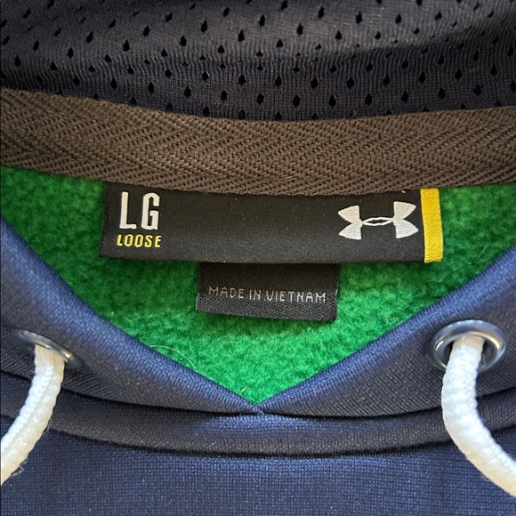 Notre Dame Fight Irish Under Armour Fan Hoodie, men’s Size L, Green/Navy Blue. - Picture 6 of 7
